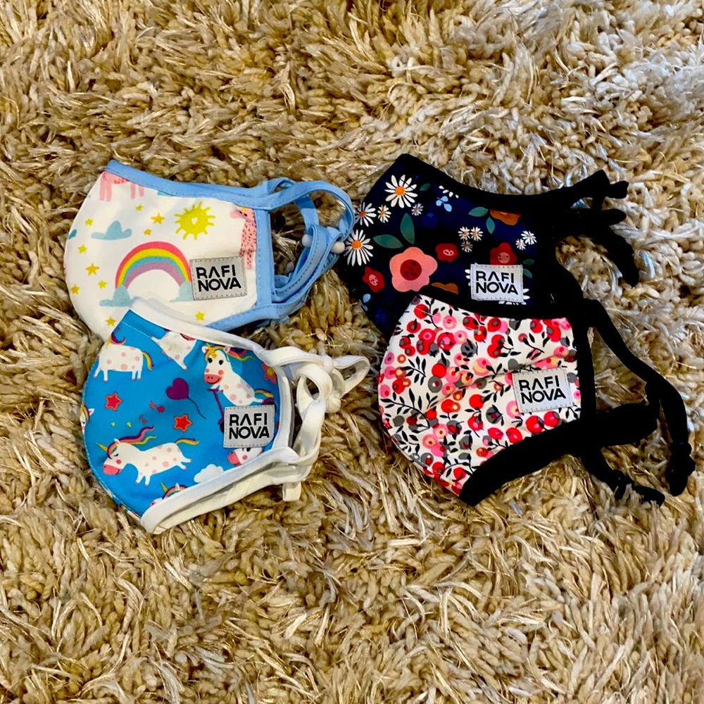 Kids Face masks - new in package Rafi Nova